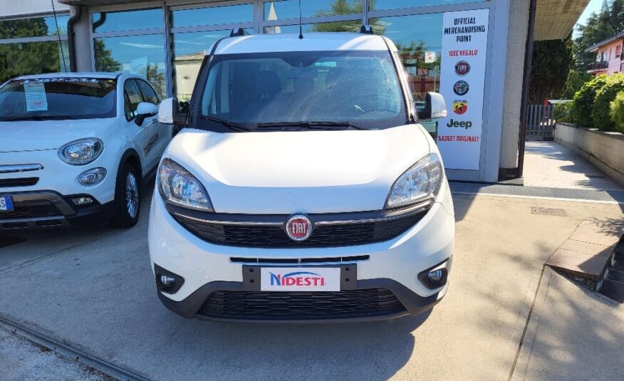 FIAT DOBLO’ 1.6 MJT 95cv LOUNGE 5 POSTI AUTOVETTURA CON GANCIO TRAINO