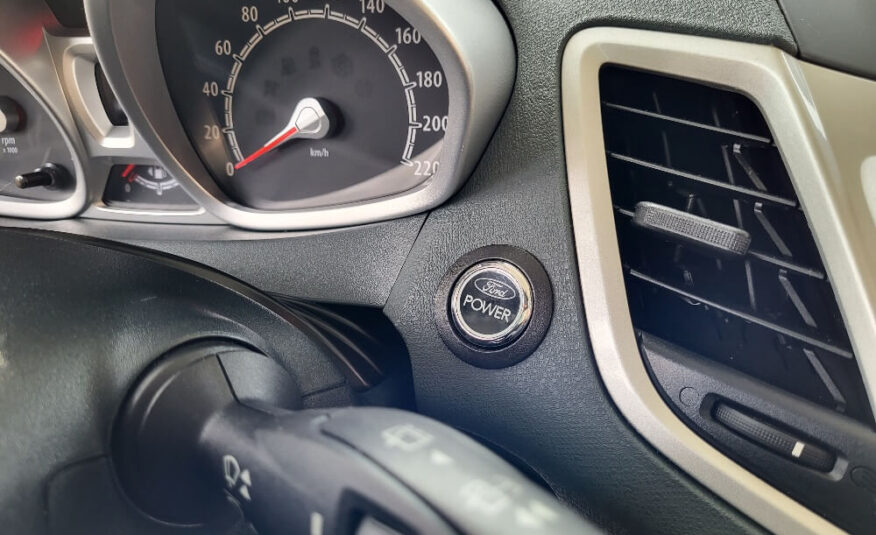 FORD FIESTA 1.4 tdci 70cv 5 PORTE TITANIUM – GUIDABILE DA NEOPATENTATI