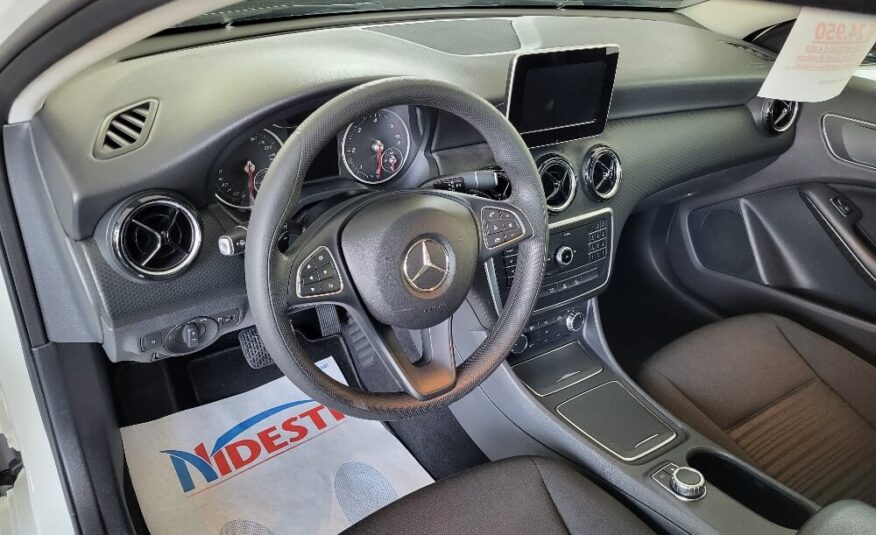 MERCEDES CLASSE A 180d AUTOMATICA 109cv EXECUTIVE