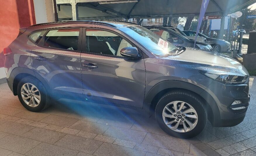 HYUNDAI TUCSON 1.7 crdi 142cv DCT X-POSSIBLE 2WD SUPER ACCESSORIATA!!!!
