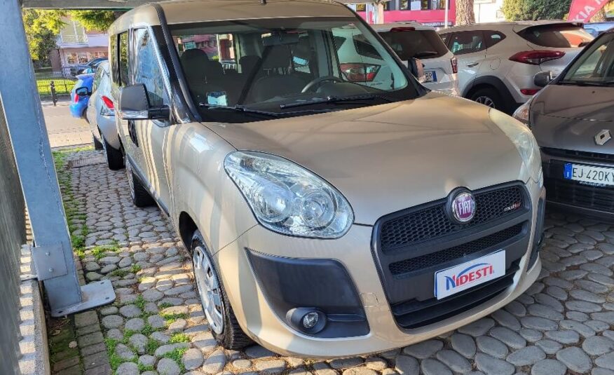 FIAT DOBLO’ 1.6 MJT 105cv LOUNGE 5 POSTI AUTOVETTURA