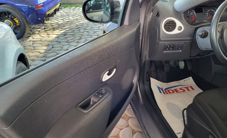 RENAULT CLIO 1.2 5PORTE DYNAMIQUE – ANCHE PER NEOPATENTATI