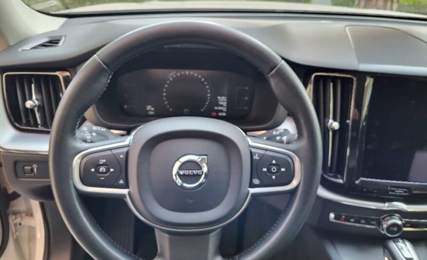 VOLVO XC60 MOD RESTYLING 2.0 D4 AWD BUSINESS GEARTRONIC 190cv