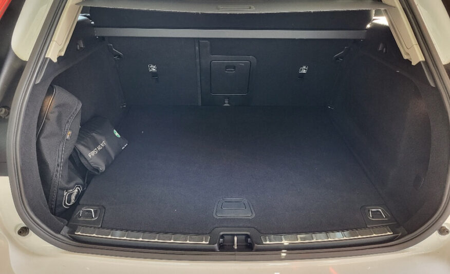 VOLVO XC60 MOD RESTYLING 2.0 D4 AWD BUSINESS GEARTRONIC 190cv