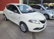 LANCIA Y 1.3 mjt 95CV SILVER – fa 25 km con 1 litro!!!