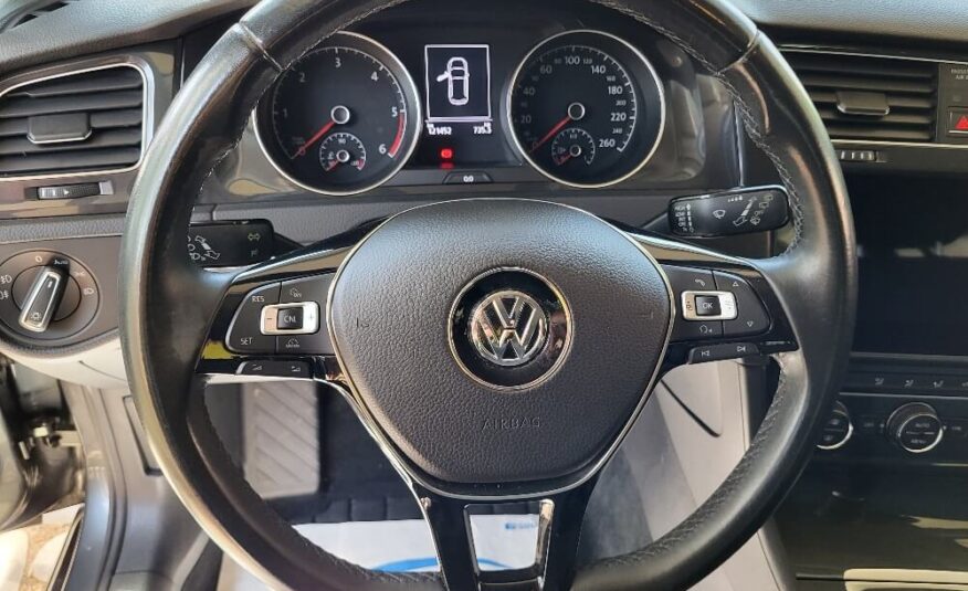 VOLKSWAGEN GOLF 1.6 TDI BLUEMOTION TECNOLOGY 115cv EXECUTIVE