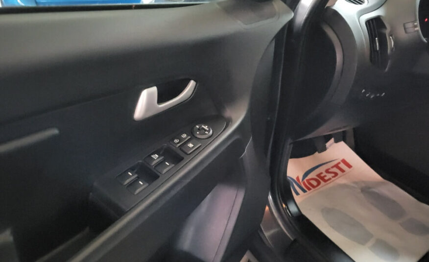 KIA SPORTAGE 1.6 GDI BENZINA 135cv ACTIVE