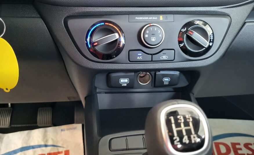 HYUNDAI i10 1.0 67cv CONNECTLINE MOD 2024 – OK NEOPATENTATI!!