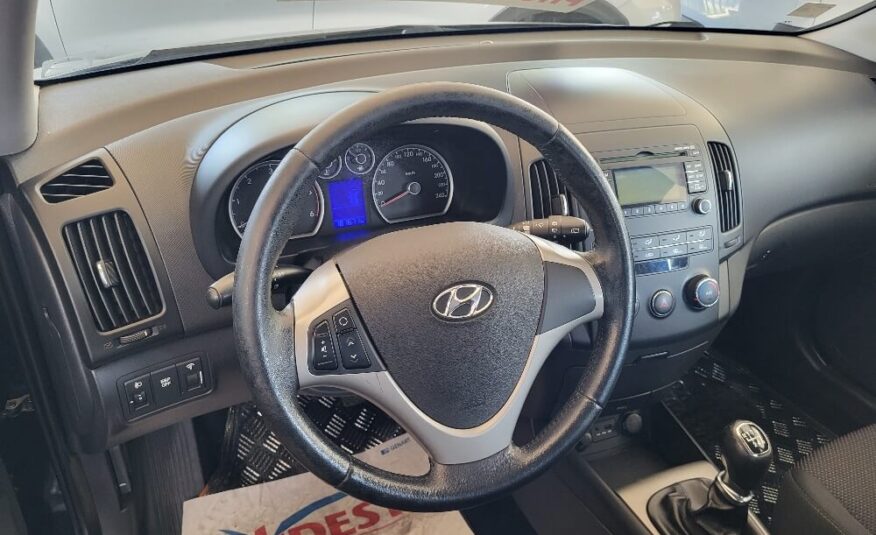 HYUNDAI i30 1.6 crdi 90cv COMFORT – UNICO PROPRIETARIO