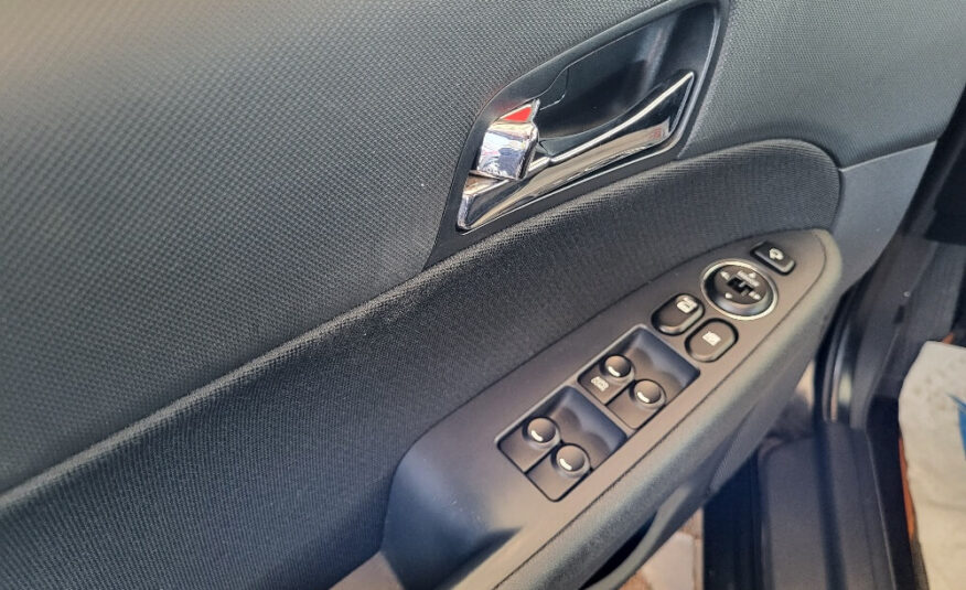 HYUNDAI i30 1.6 crdi 90cv COMFORT – UNICO PROPRIETARIO