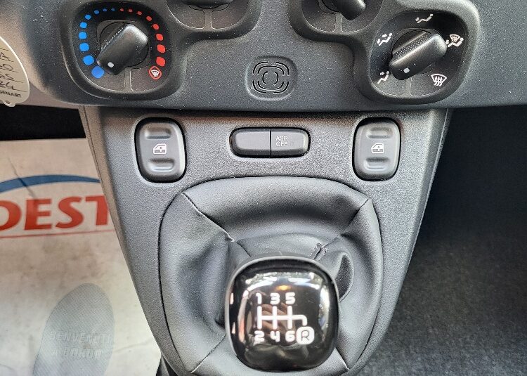 FIAT PANDA 1.0 70cv HYBRID CROSS – AZIENDALE – 2024 – DISPONIBILE SUBITO PRONTACONSEGNA !!!!