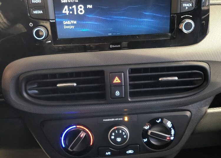 HYUNDAI i10 1.0 63cv CONNECTLINE – KM0 PROMO – OK NEOPATENTATI !!!