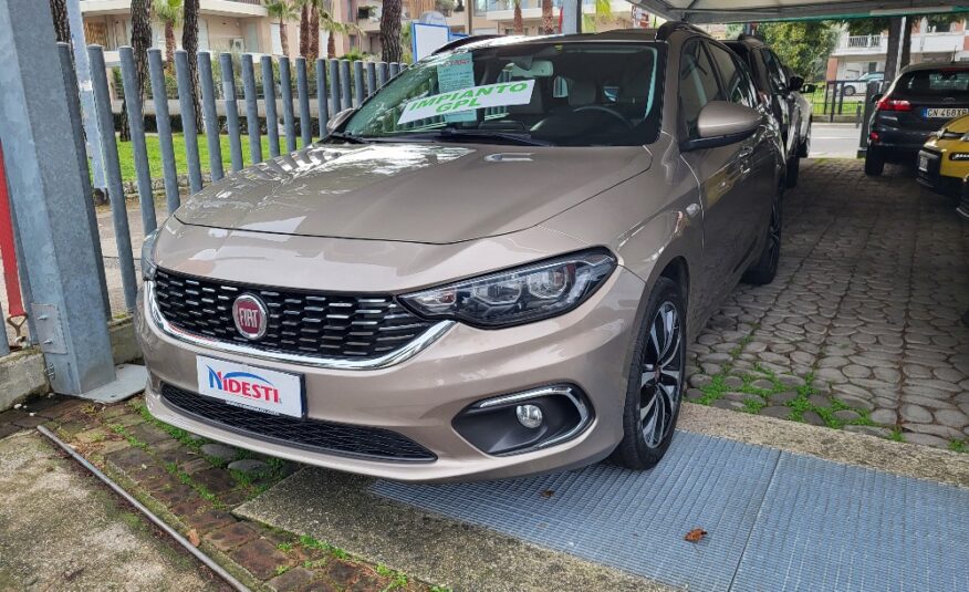 FIAT TIPO SW 1.4 T-JET 120cv LOUNGE CON IMPIANTO GPL