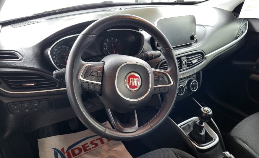 FIAT TIPO SW 1.4 T-JET 120cv LOUNGE CON IMPIANTO GPL