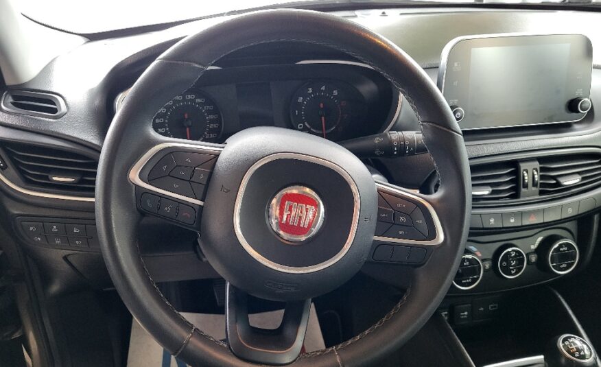 FIAT TIPO SW 1.4 T-JET 120cv LOUNGE CON IMPIANTO GPL