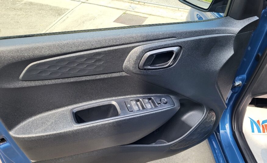 HYUNDAI i10 1.0 63cv CONNECTLINE – KM0 PROMO – OK NEOPATENTATI !!!