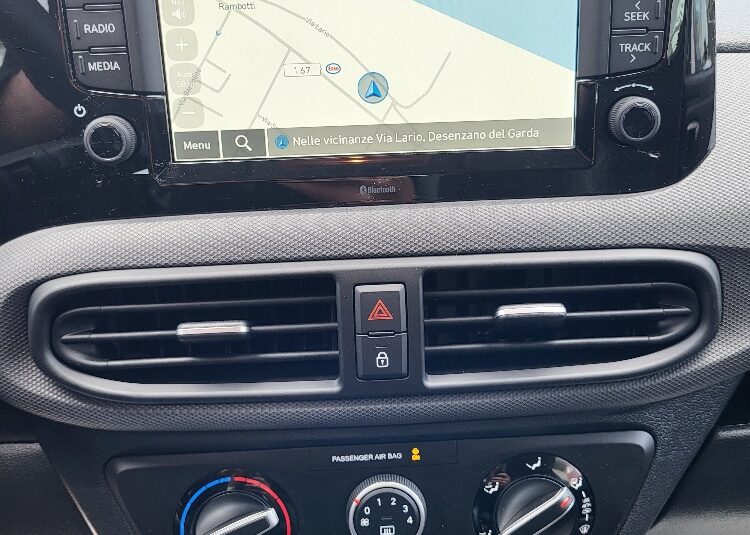 HYUNDAI i10 1.0 63cv CONNECTLINE – KM0 PROMO – OK NEOPATENTATI !!!
