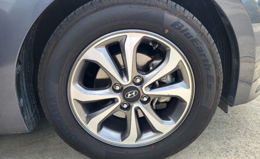 HYUNDAI i20 1.2 BENZINA CON IMPIANTO GPL ORIGINALE DALLA FABBRICA – OK NEOPATENTATI