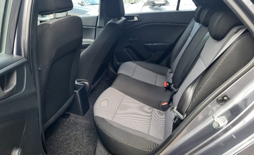 HYUNDAI i20 1.2 BENZINA CON IMPIANTO GPL ORIGINALE DALLA FABBRICA – OK NEOPATENTATI