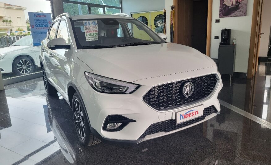 MG ZS 1.5 106cv LUXURY – KM0 – OK NEOPATENTATI