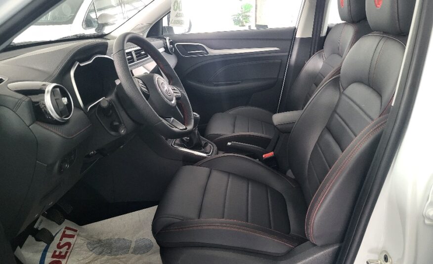 MG ZS 1.5 106cv LUXURY – KM0 – OK NEOPATENTATI