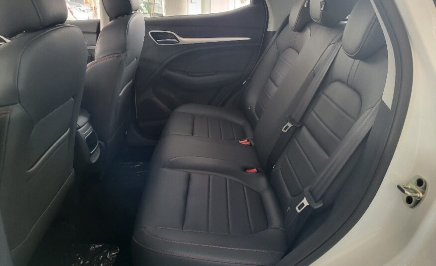 MG ZS 1.5 106cv LUXURY – KM0 – OK NEOPATENTATI